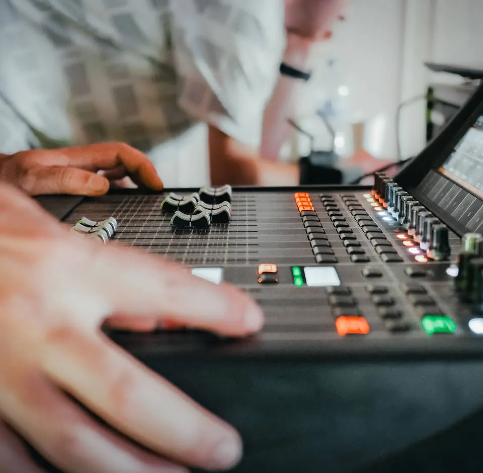 音響・映像・配信・オペレーション